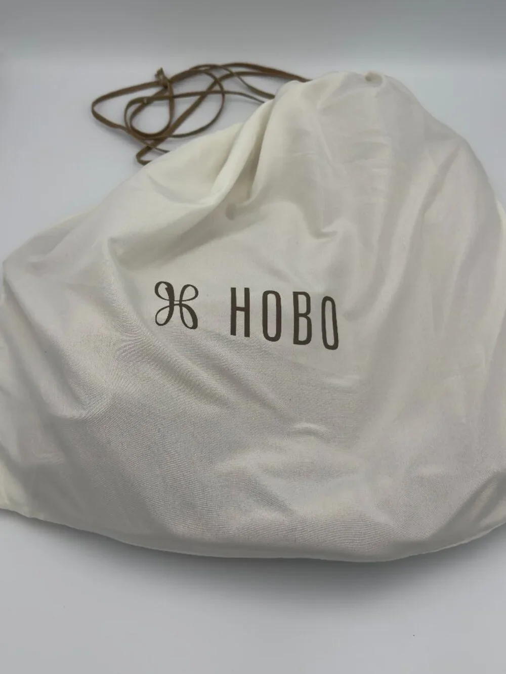 HOBO Harley Hazel Genuine Leather Hobo Shoulder Bag NWT - Picture 8 of 8